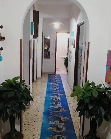 Casa Vacanze Centro Apartment *